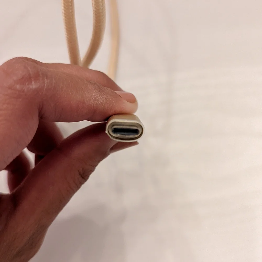 UBS To UBS C Cable - Beige/Gold